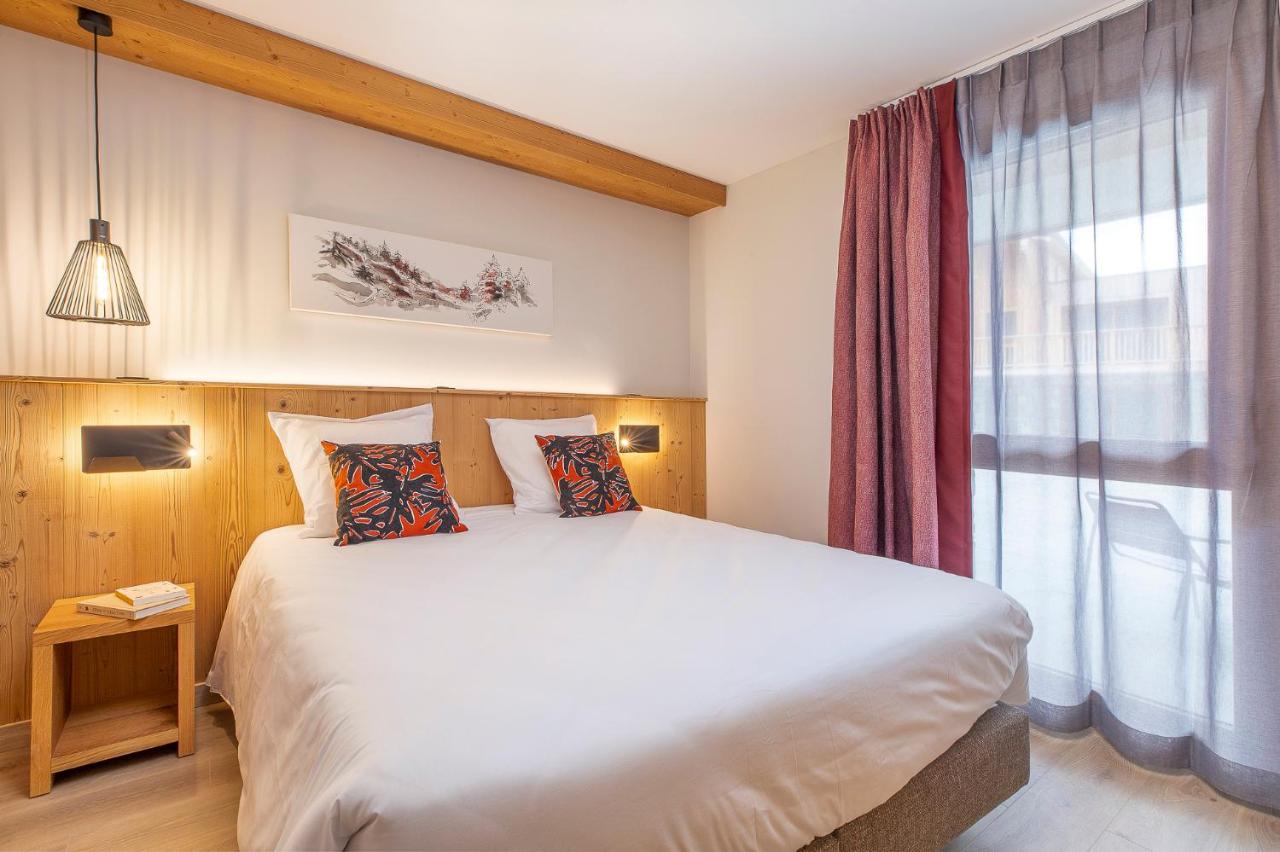 La Cour aux Ecureuils — bedroom 1